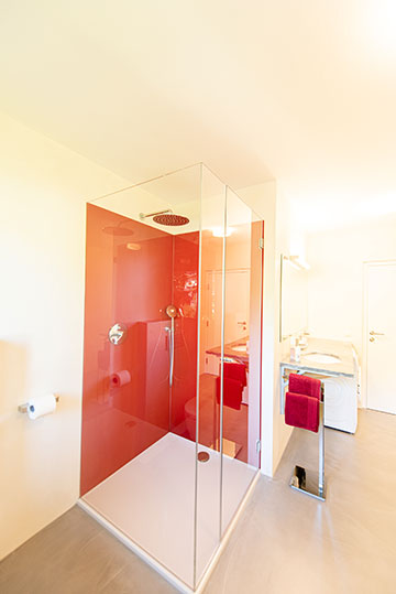Shower in Apartment Nucis in Seis